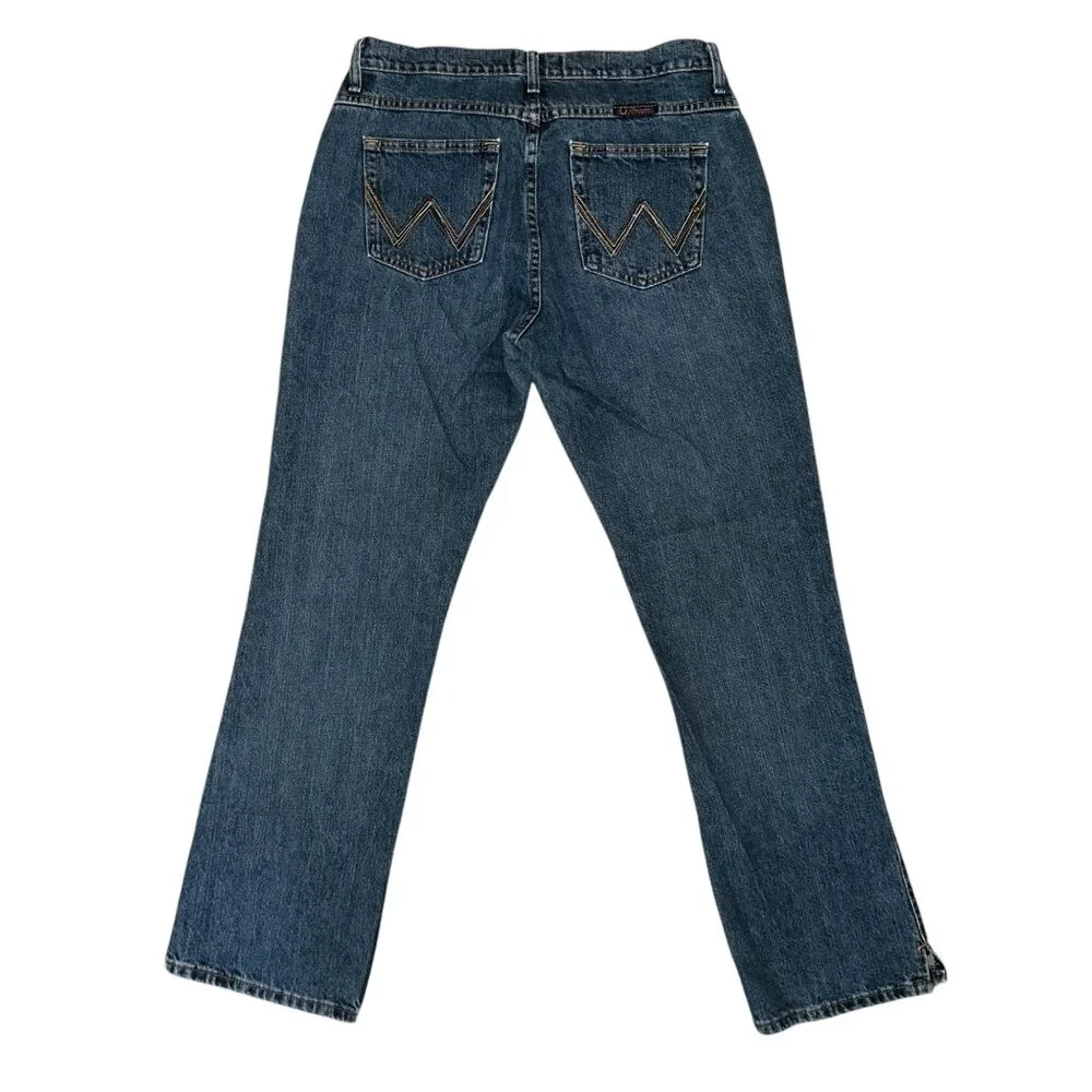 Wrangler Straight Leg Juniors Womens Jeans 11 12 32 Medium Wash Pockets Logo - Picture 5 of 8